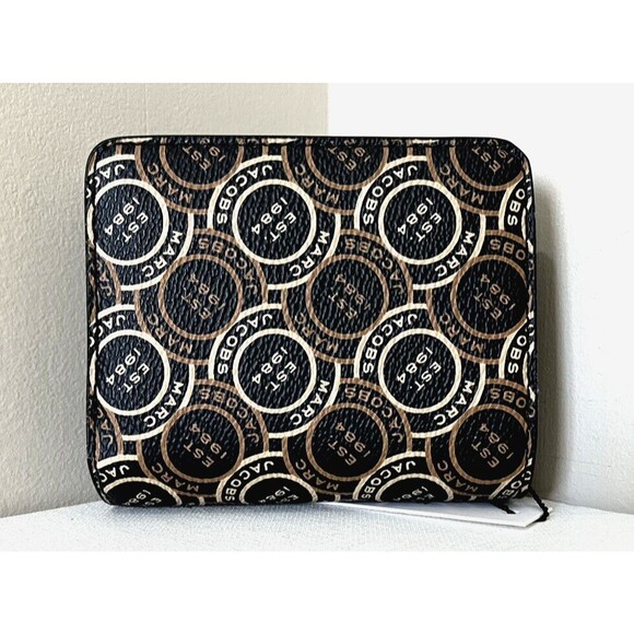 New Marc Jacobs Logo Compact Wallet Black Multi - Picture 3 of 5